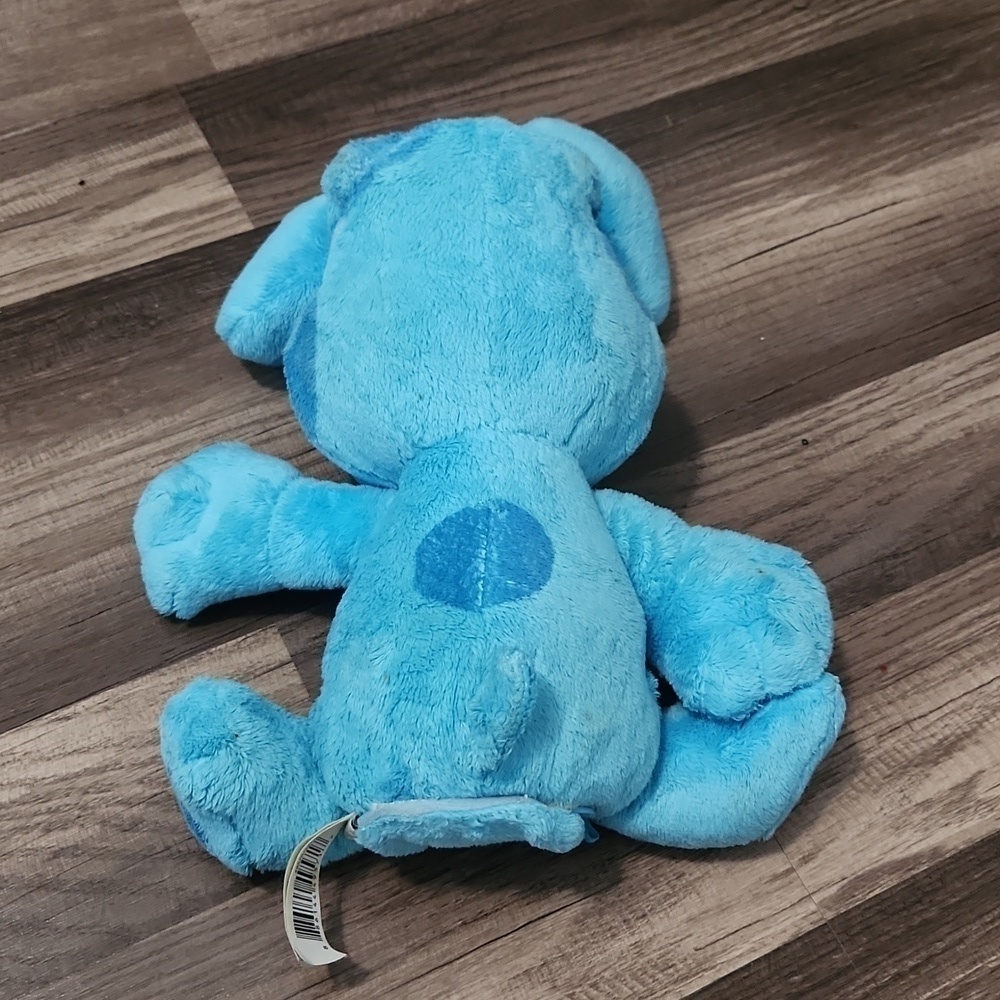 'Blue's Clues & You! Peek-A-Blue Interactive 11" Plush Barks Talks - Picture 5 of 8